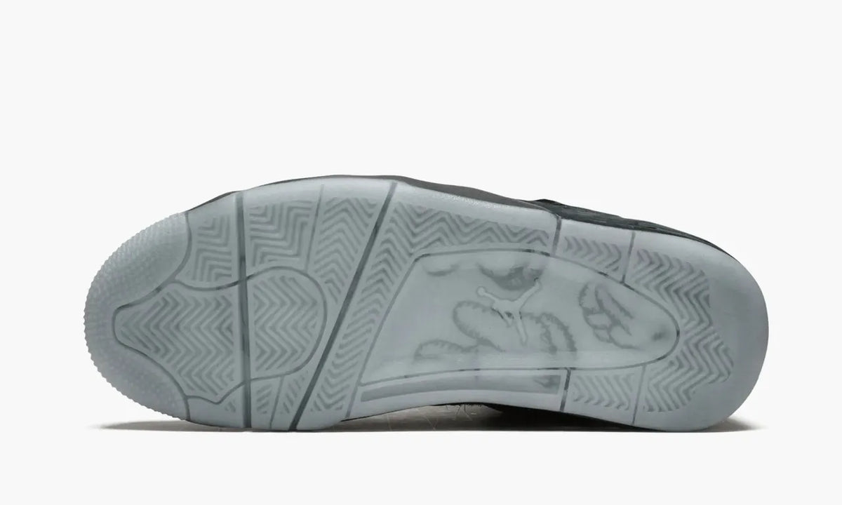 Air Jordan 4 Black Cat retro iconic - Hình 6