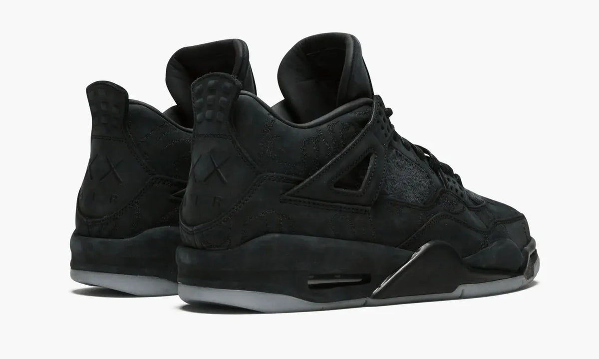 Air Jordan 4 Black Cat retro iconic - Hình 4