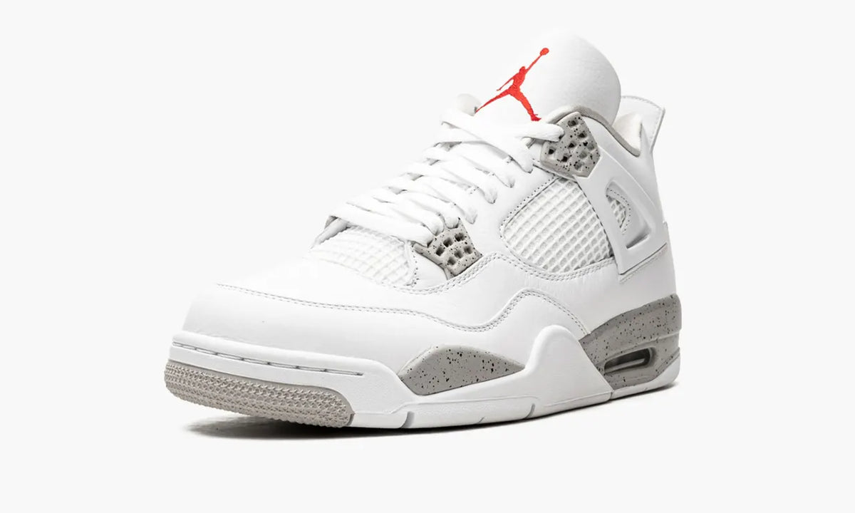 Air Jordan 4 White Oreo sneakers - Hình 5