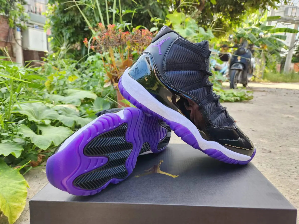 iconic Air Jordan 11 Retro Black Purple - Hình 2