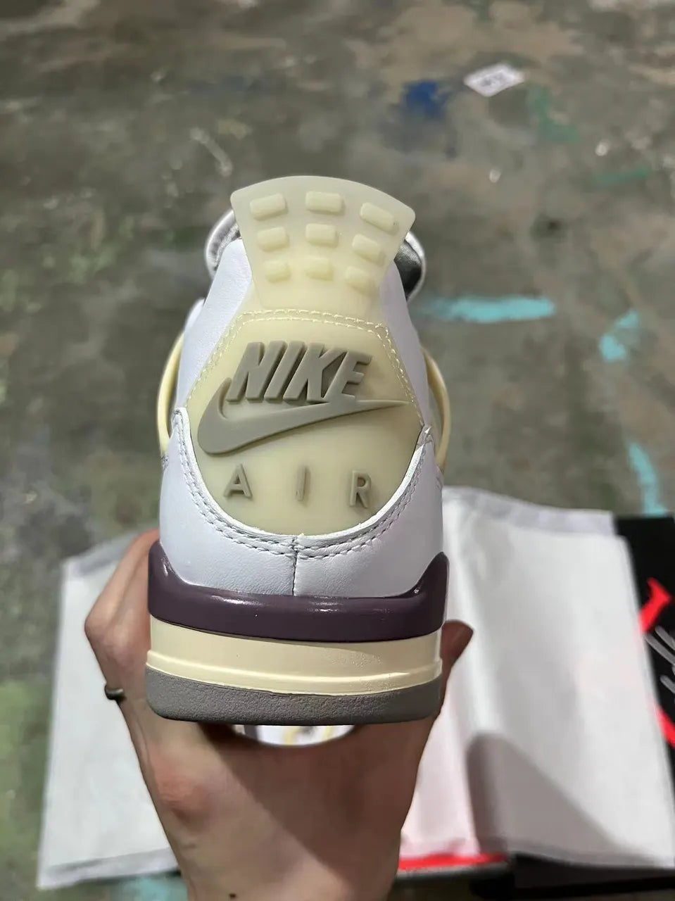 Air Jordan 4 Amethyst - Hình 2