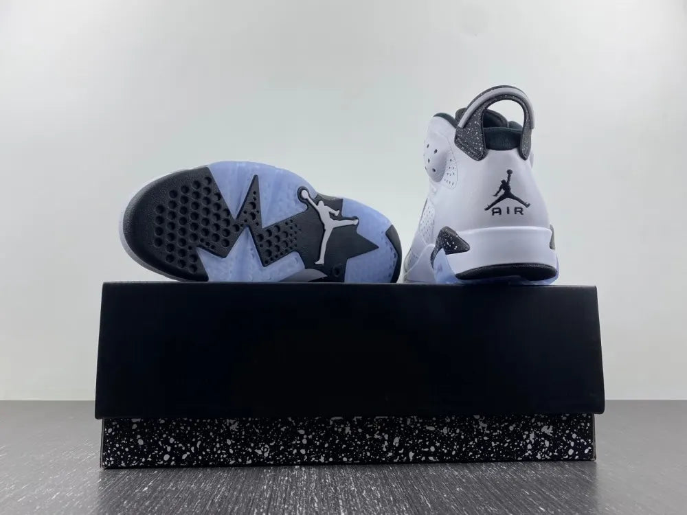 Air Jordan 6 Retro White Oreo - Hình 7
