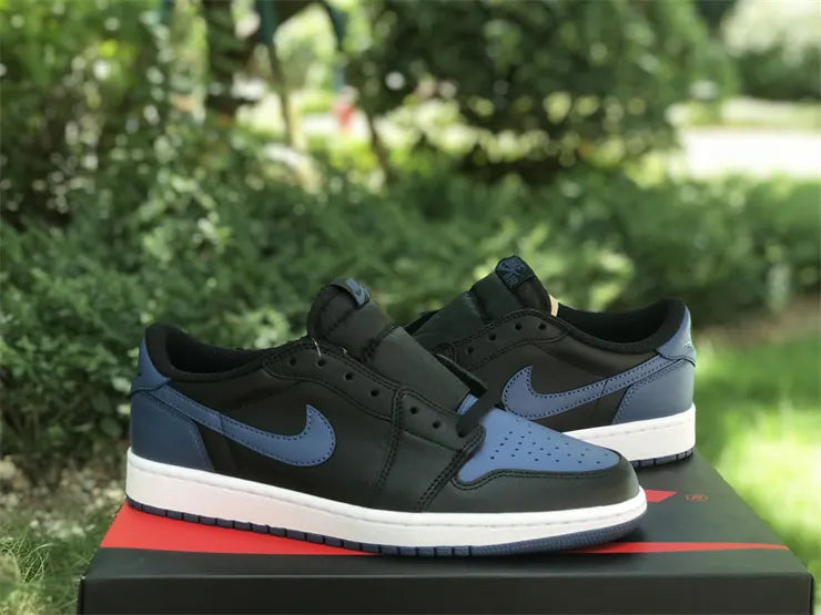 leather Air Jordan 1 Low Black Royal - Hình 14