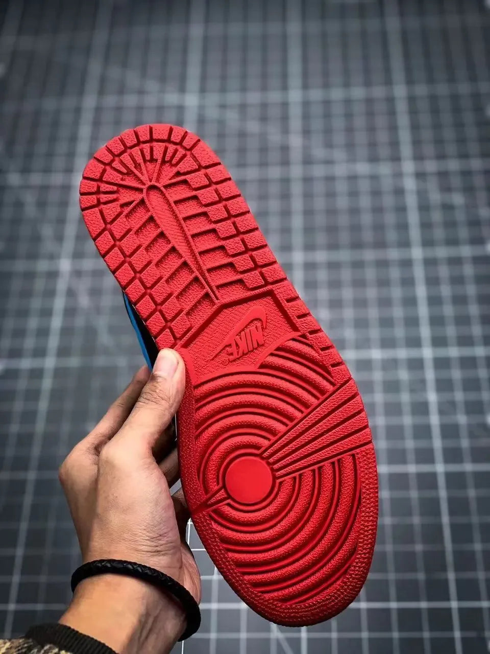 Jordan 1 Black Red Blue - Hình 7