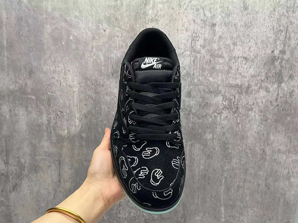 Nike Air Force 1 Kaws Black - Hình 7