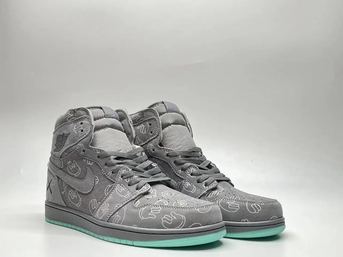 Air Jordan 1 High KAWS Grey - Hình 3