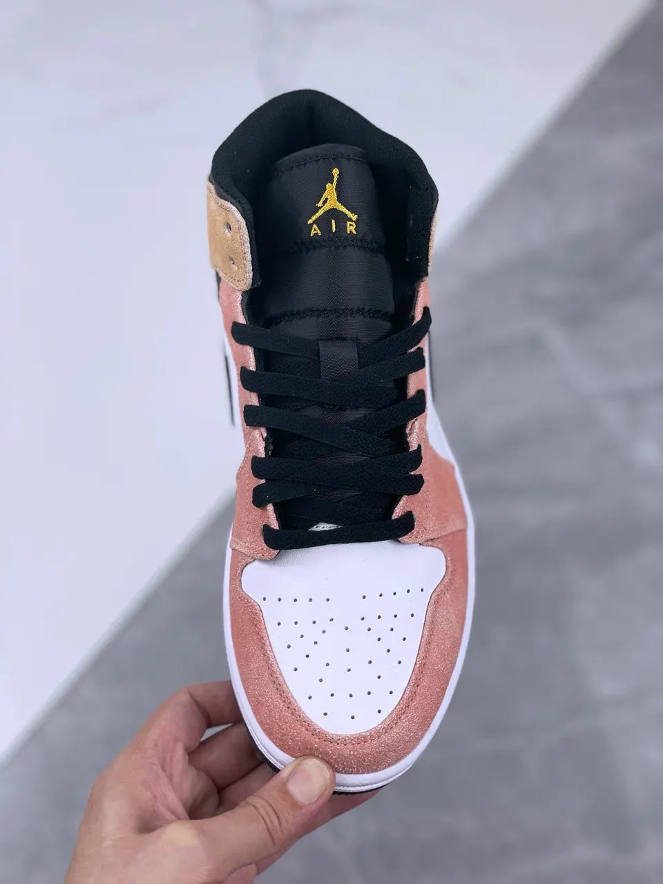 Air Jordan 1 Mid Peach Cream - Hình 8