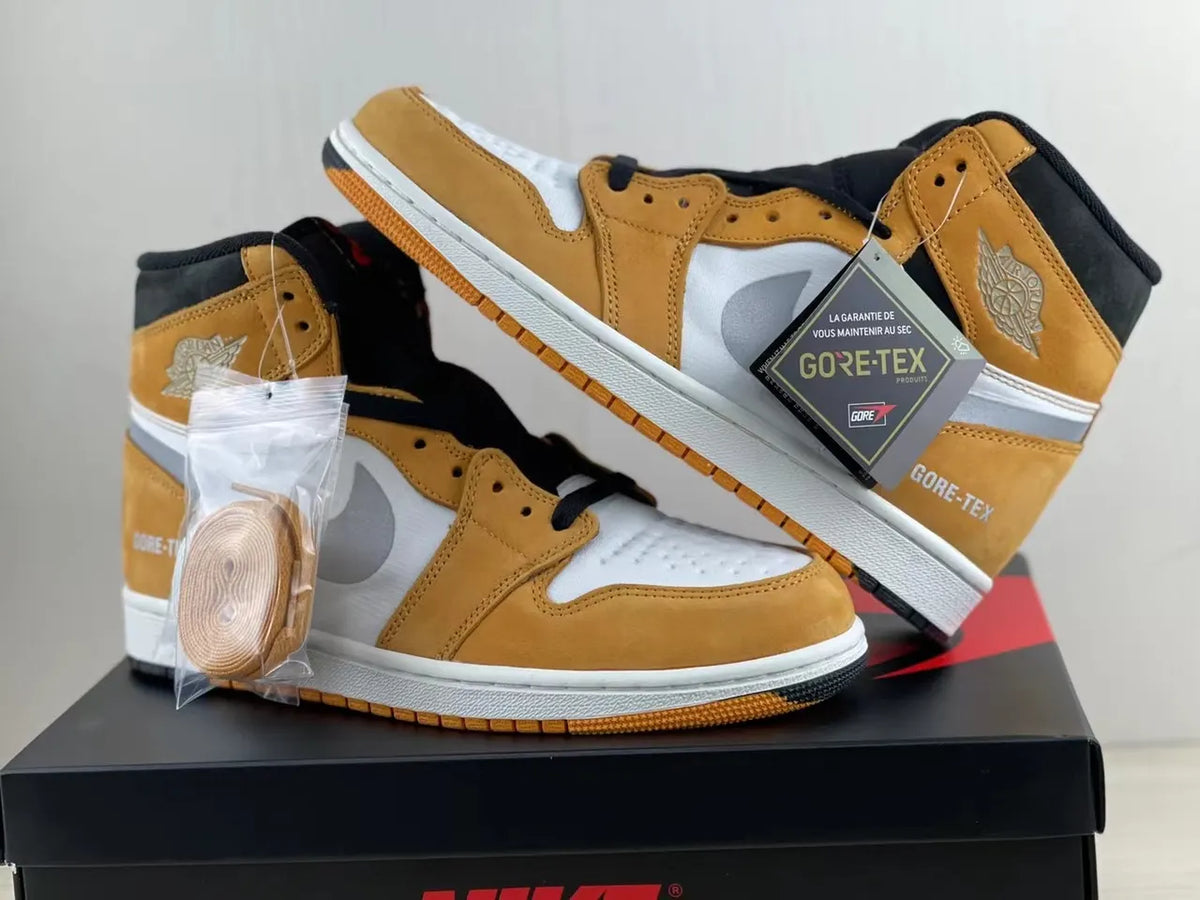 Air Jordan 1 GTX Gold - Hình 2