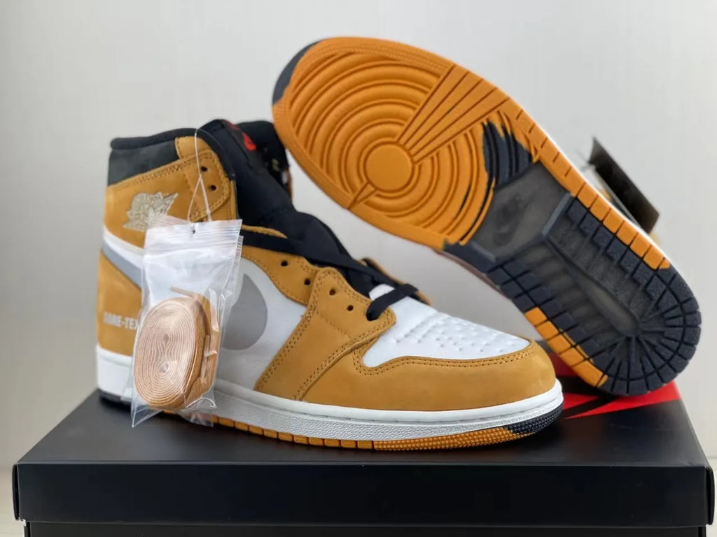 Air Jordan 1 GTX Gold - Hình 3