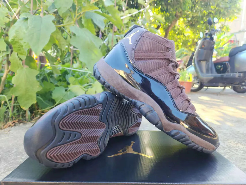 Air Jordan 11 Retro Brown - Hình 2