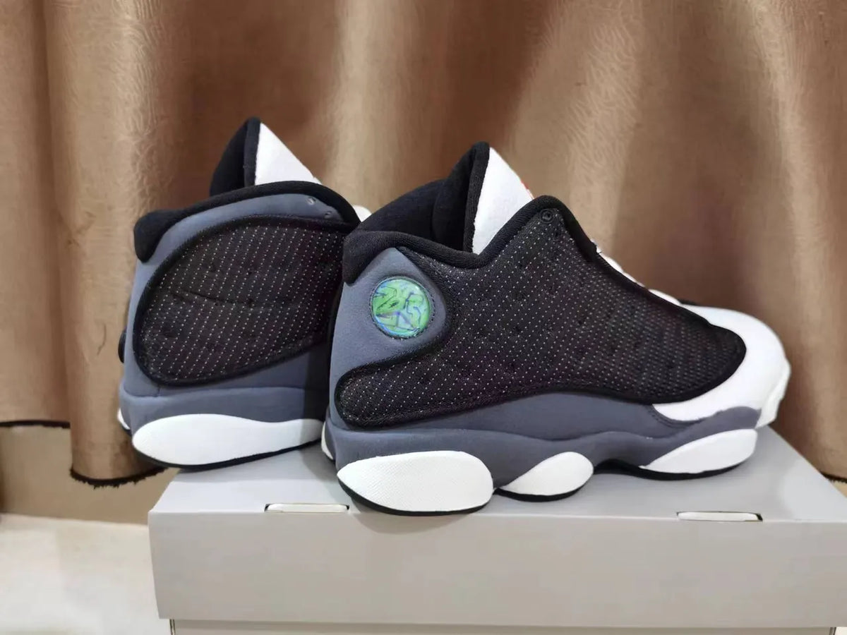 Air Jordan 13 White Black - Hình 3