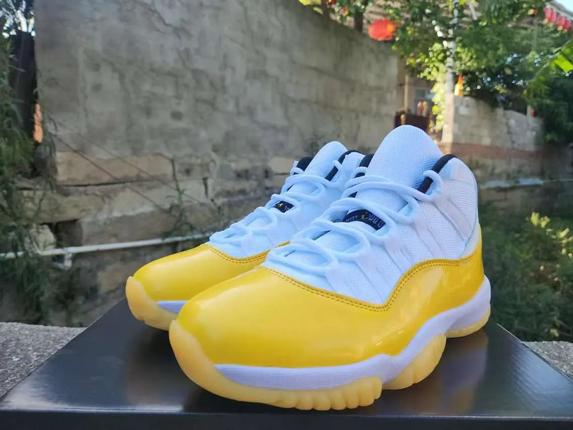 Air Jordan 11 Low Citrus