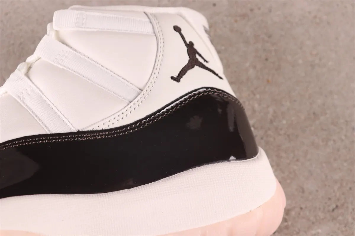 retro iconic Air Jordan 11 Concord - Hình 8