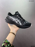 Asics Novablast 3 Black/White