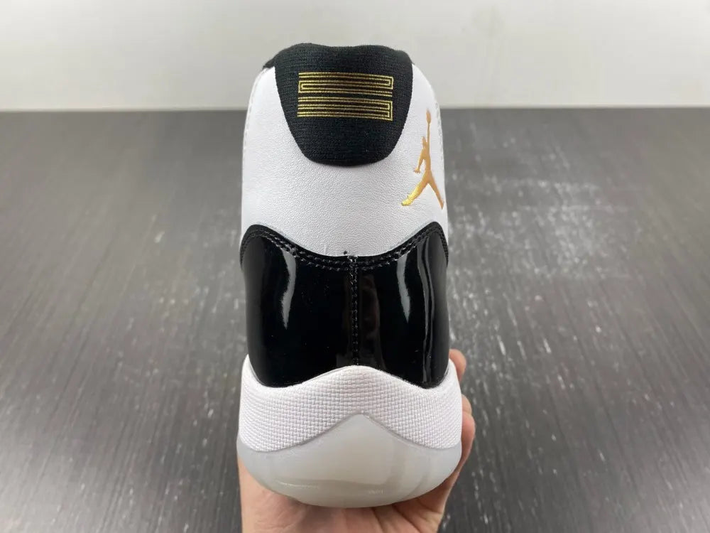 Air Jordan 11 Retro Jubilee - Hình 10
