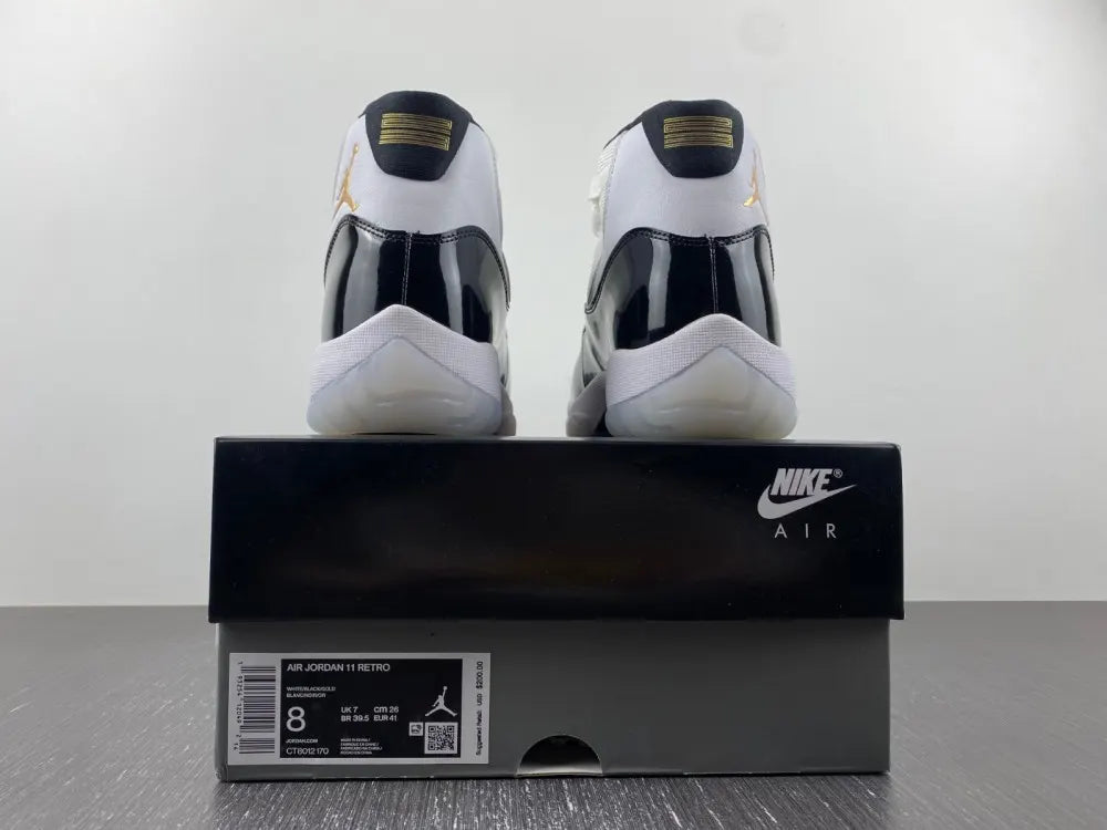 Air Jordan 11 Retro Jubilee - Hình 2