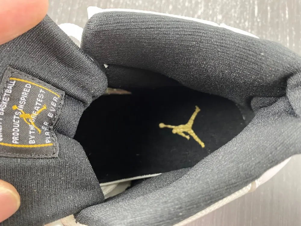 Air Jordan 11 Retro Jubilee - Hình 9