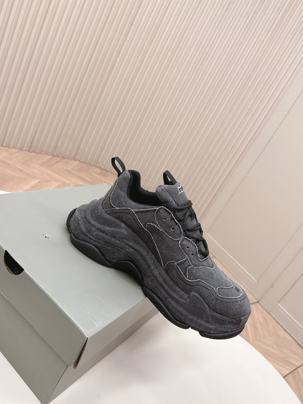 Balenciaga Black Designer Shoes EU 35-44 Edition 2 - detail image 3