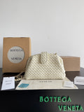 Bottega Veneta Black Designer Handbag Edition 885