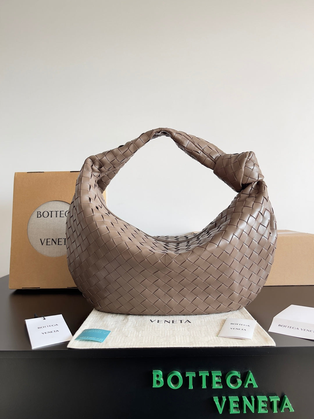 Bottega Veneta Brown Designer Handbag Edition 94