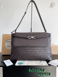 Bottega Veneta Brown Designer Handbag Edition 92