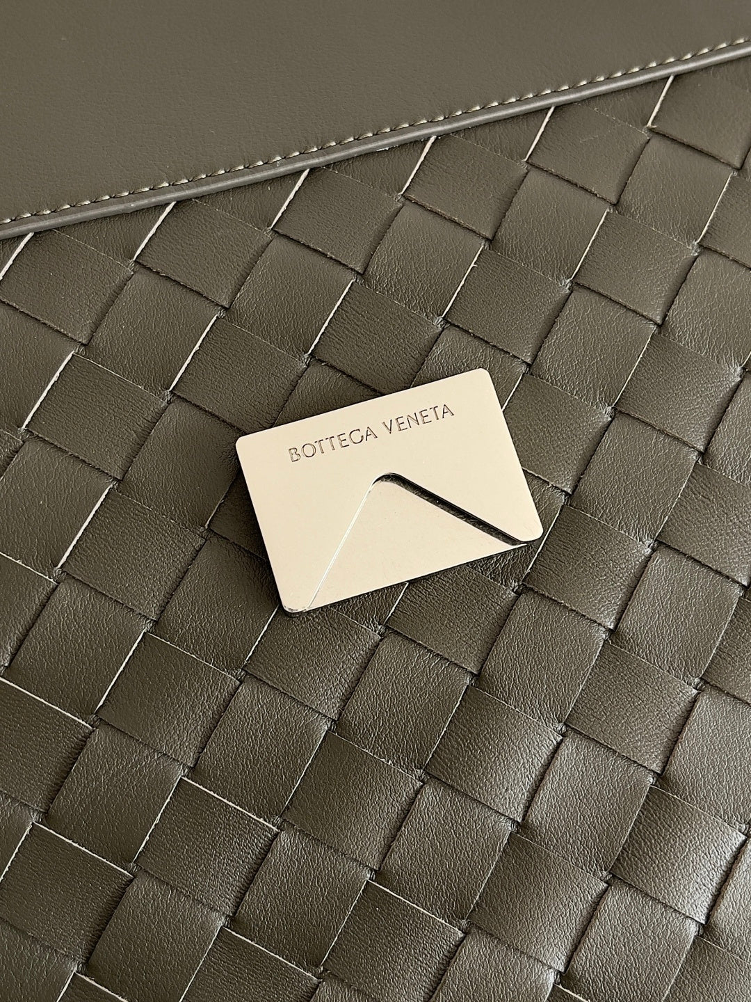 Bottega Veneta 805969 Black Designer Handbag - detail image 7