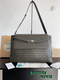 Bottega Veneta Black Designer Handbag Edition 889