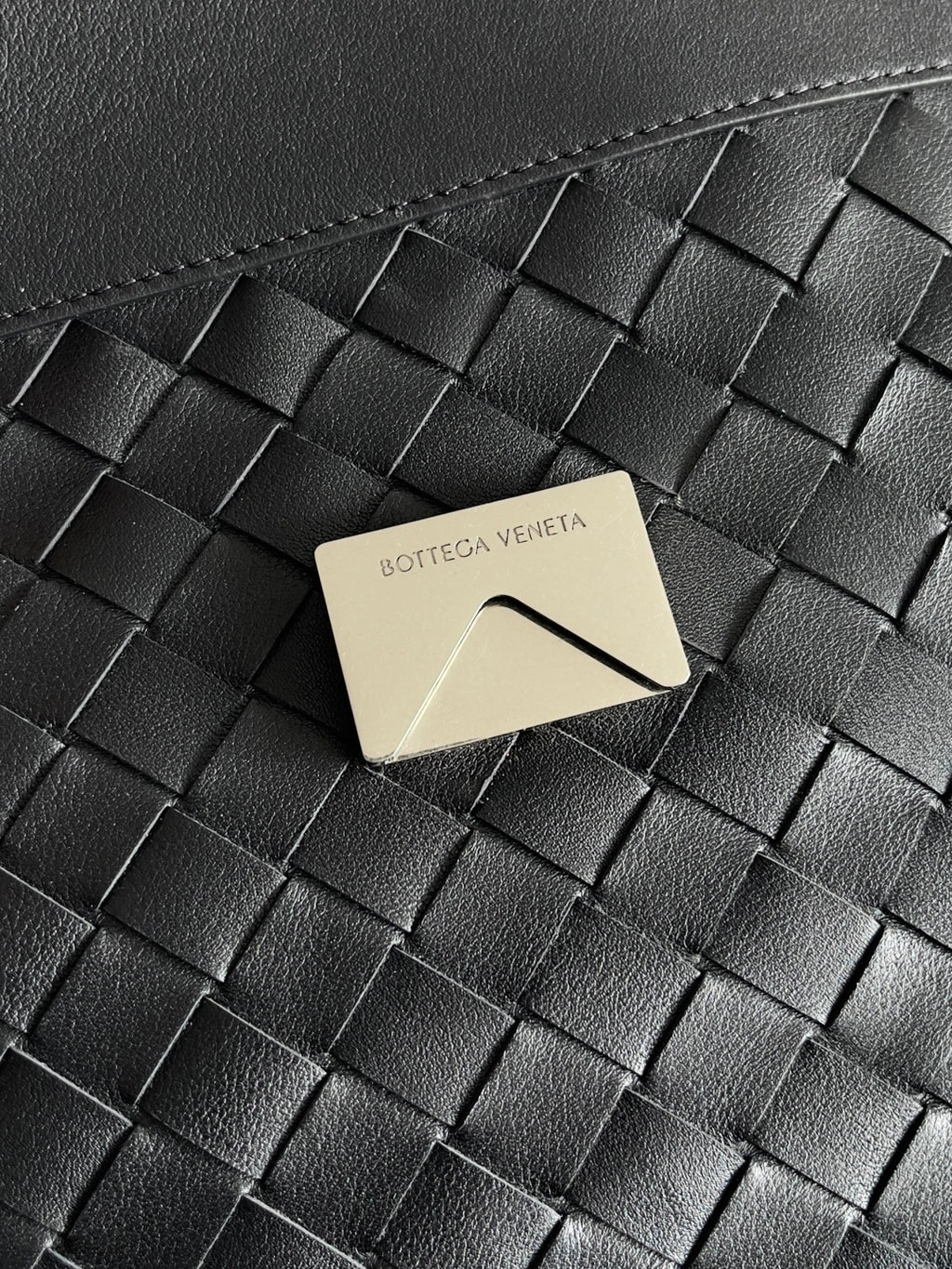 Bottega Veneta 805969 Black Designer Handbag Edition 3 - detail image 7