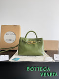 Bottega Veneta Green Designer Handbag Edition 72
