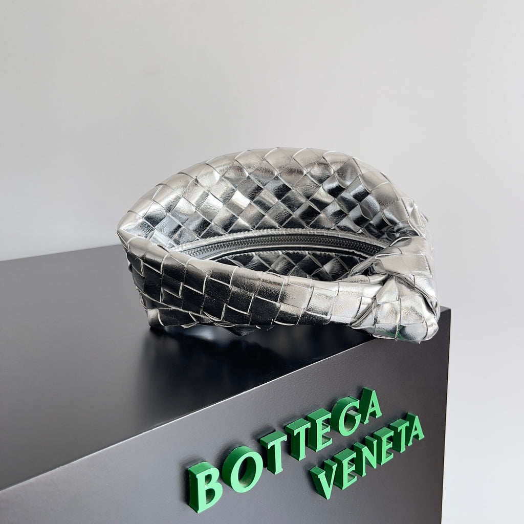 Bottega Veneta 651876 Black Hobo Bag 26 × 13 × 8.5 cm Edition 3 - detail image 3