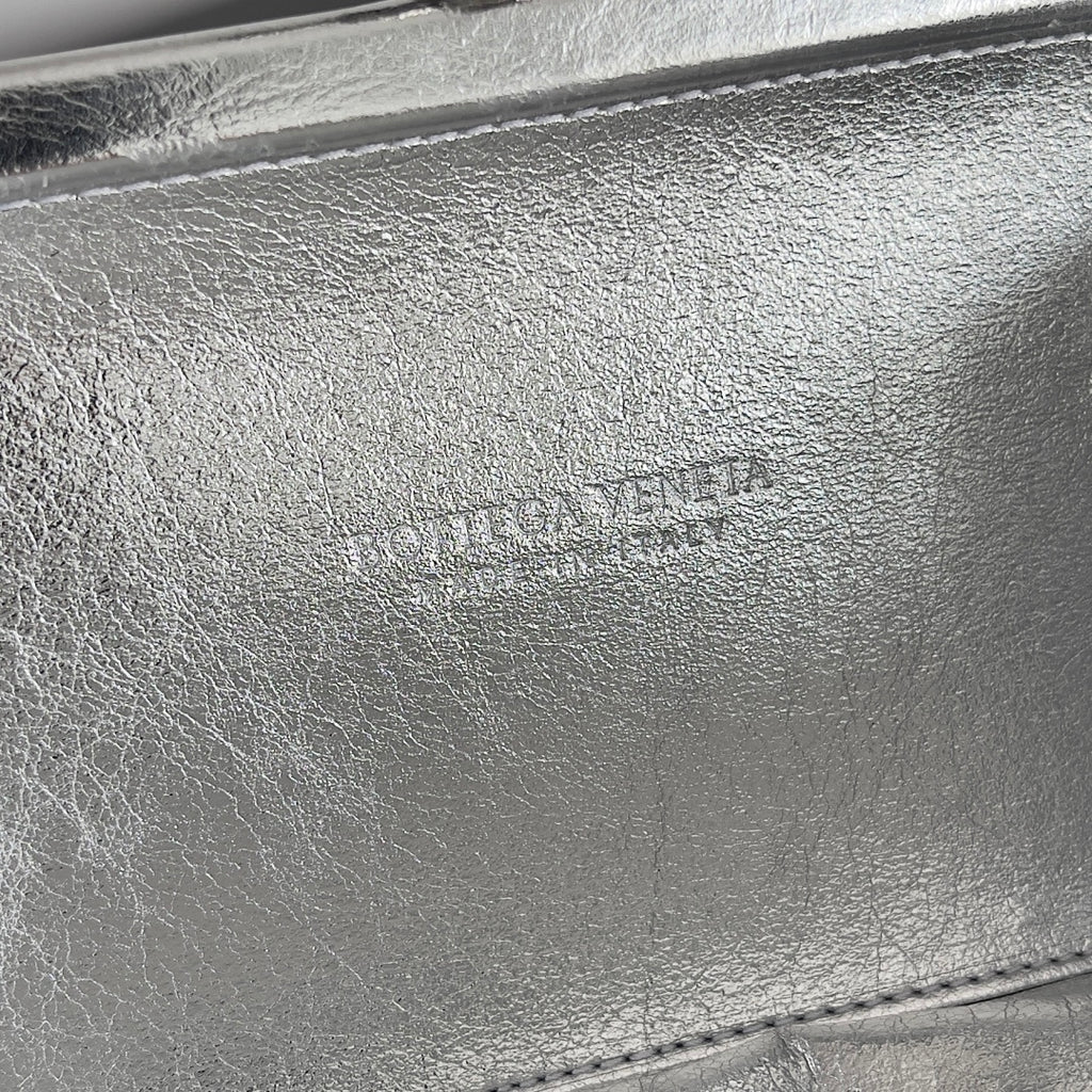 Bottega Veneta 717622 Black Designer Handbag - detail image 8