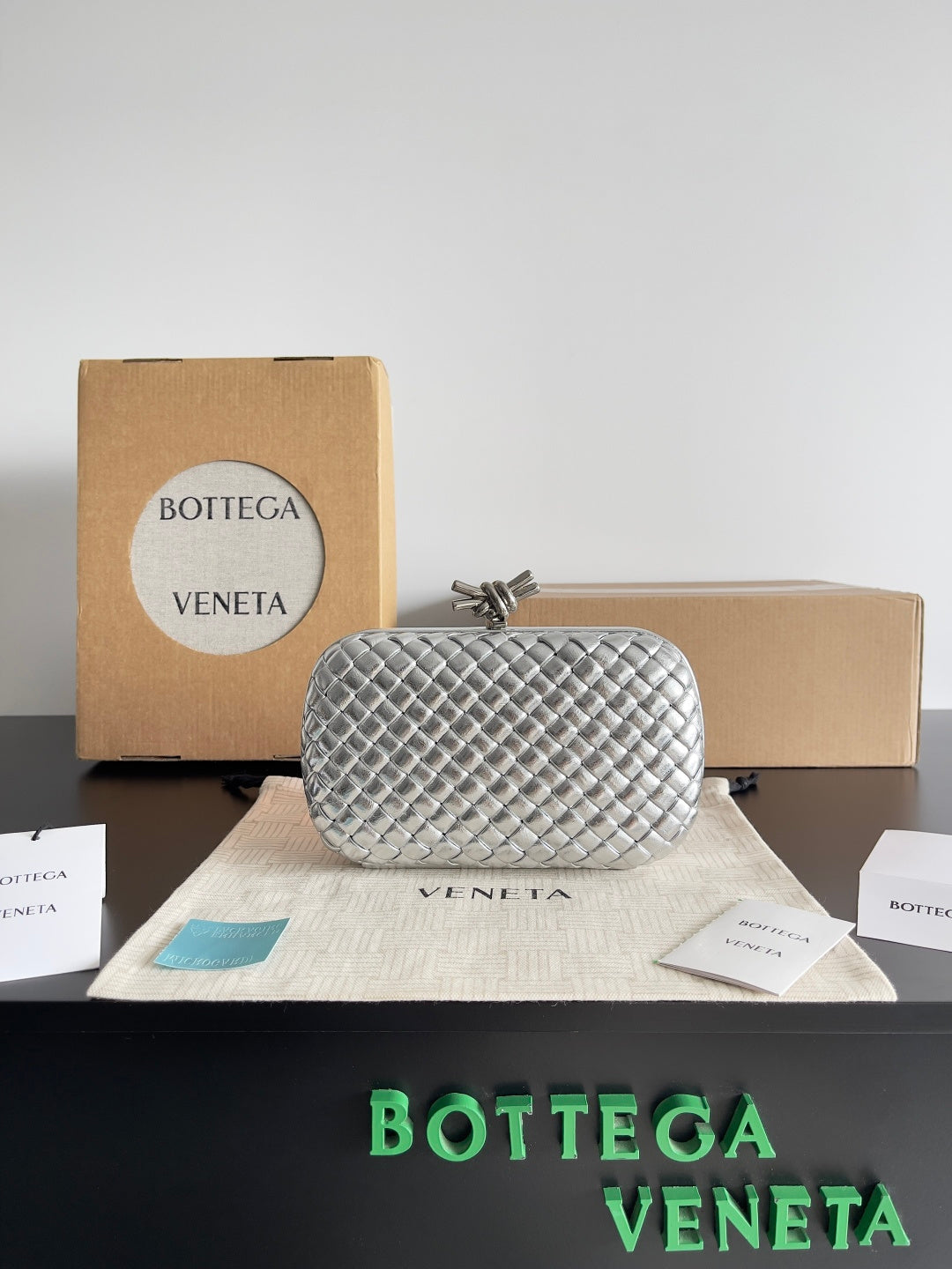 Bottega Veneta Silver & Black Designer Handbag Edition 5
