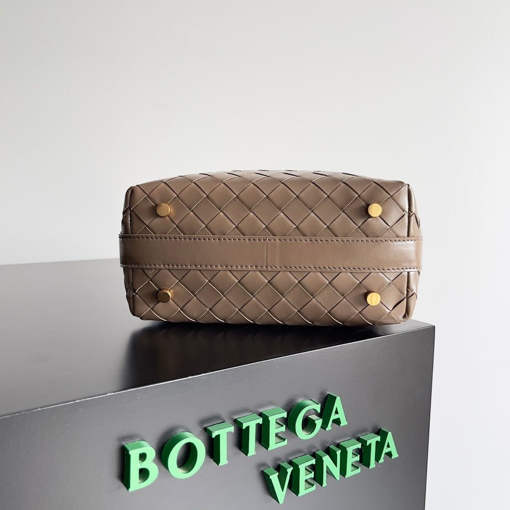 Bottega Veneta 754443 Black Designer Handbag Edition 3 - detail image 3