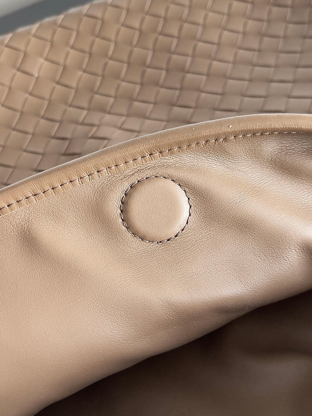 Bottega Veneta 763970 Brown Designer Handbag - detail image 6