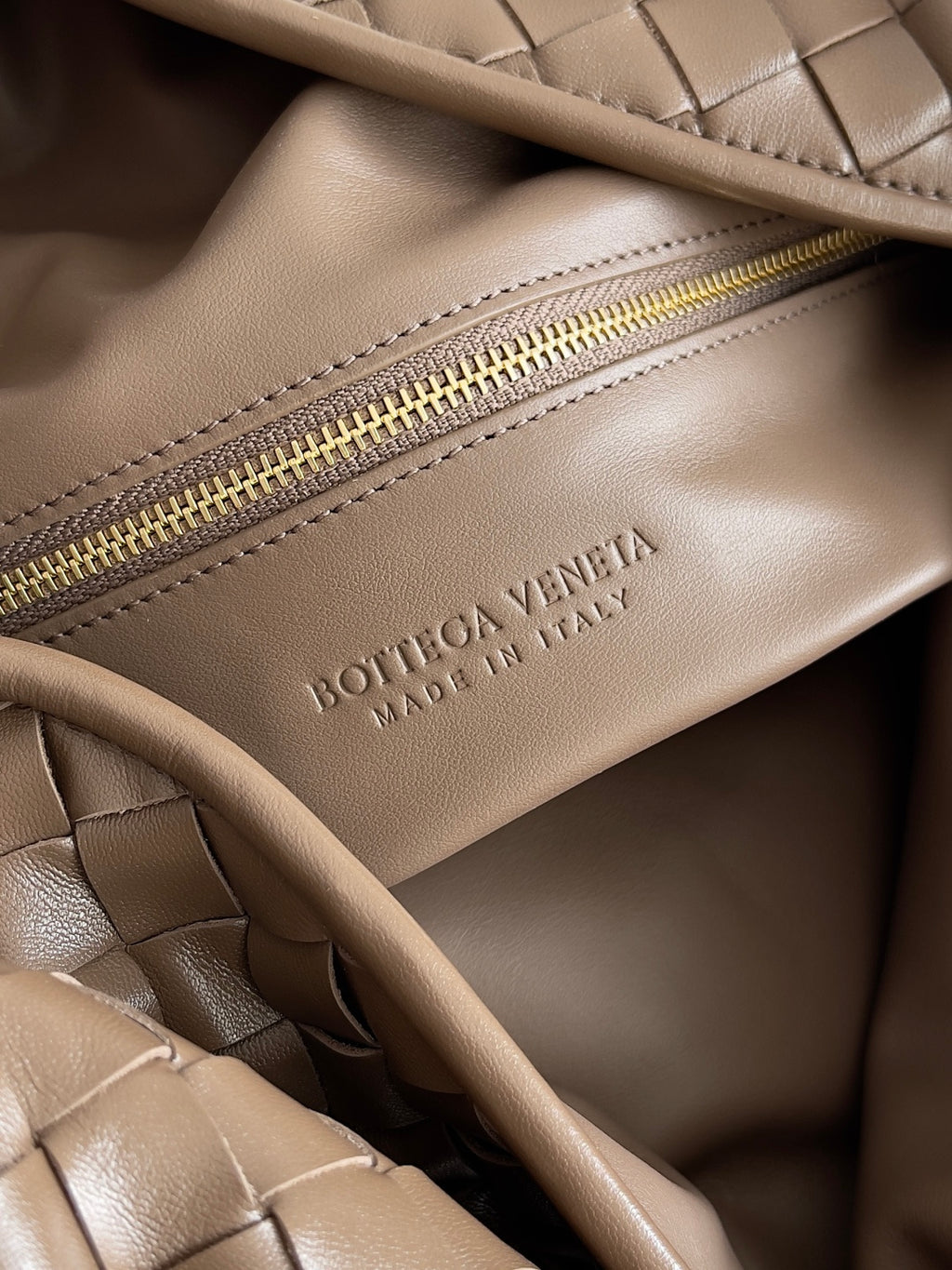 Bottega Veneta 763970 Brown Designer Handbag - detail image 8