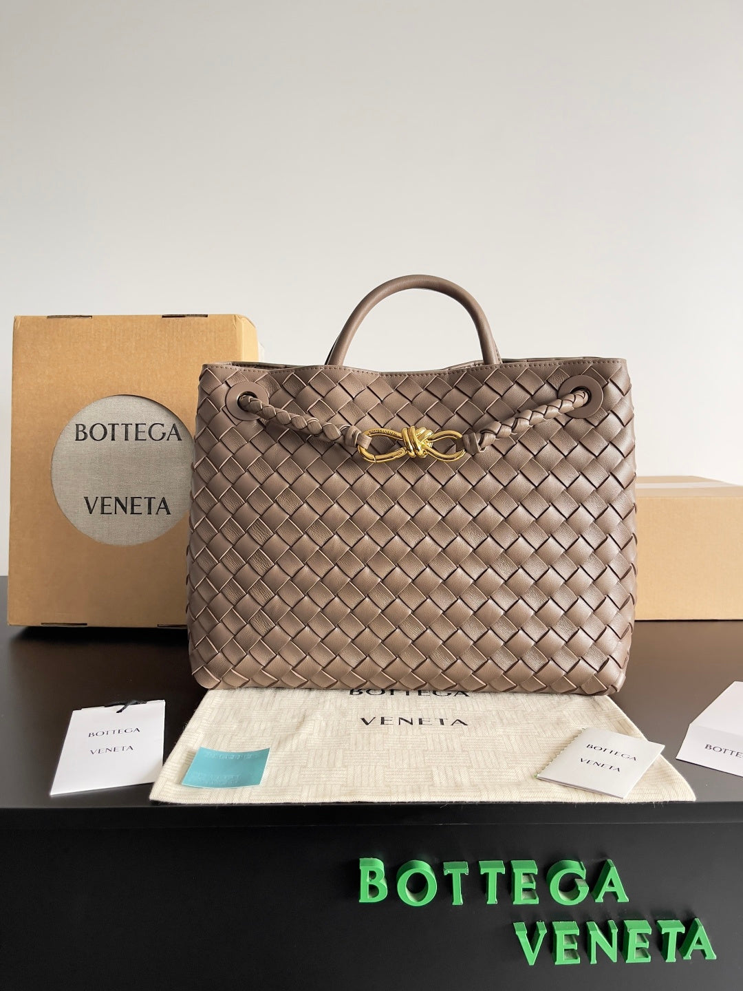 Bottega Veneta Brown & Black Designer Handbag Edition 7