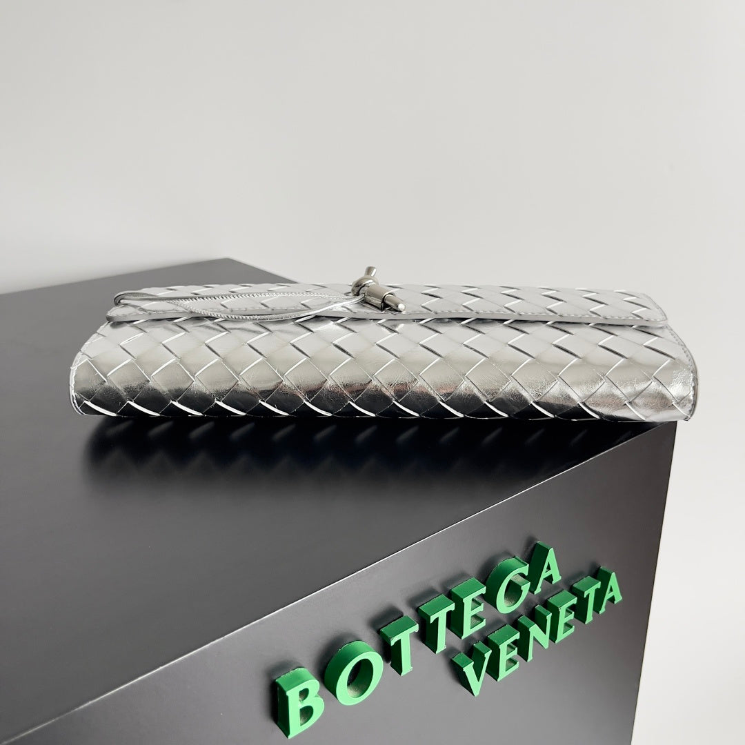 Bottega Veneta 741511 Black Designer Handbag Edition 4 - detail image 4