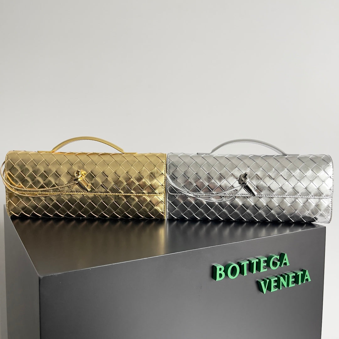 Bottega Veneta Black & Olive Green Designer Handbag Edition 4