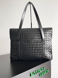 Bottega Veneta 795102 Black Designer Handbag Edition 2