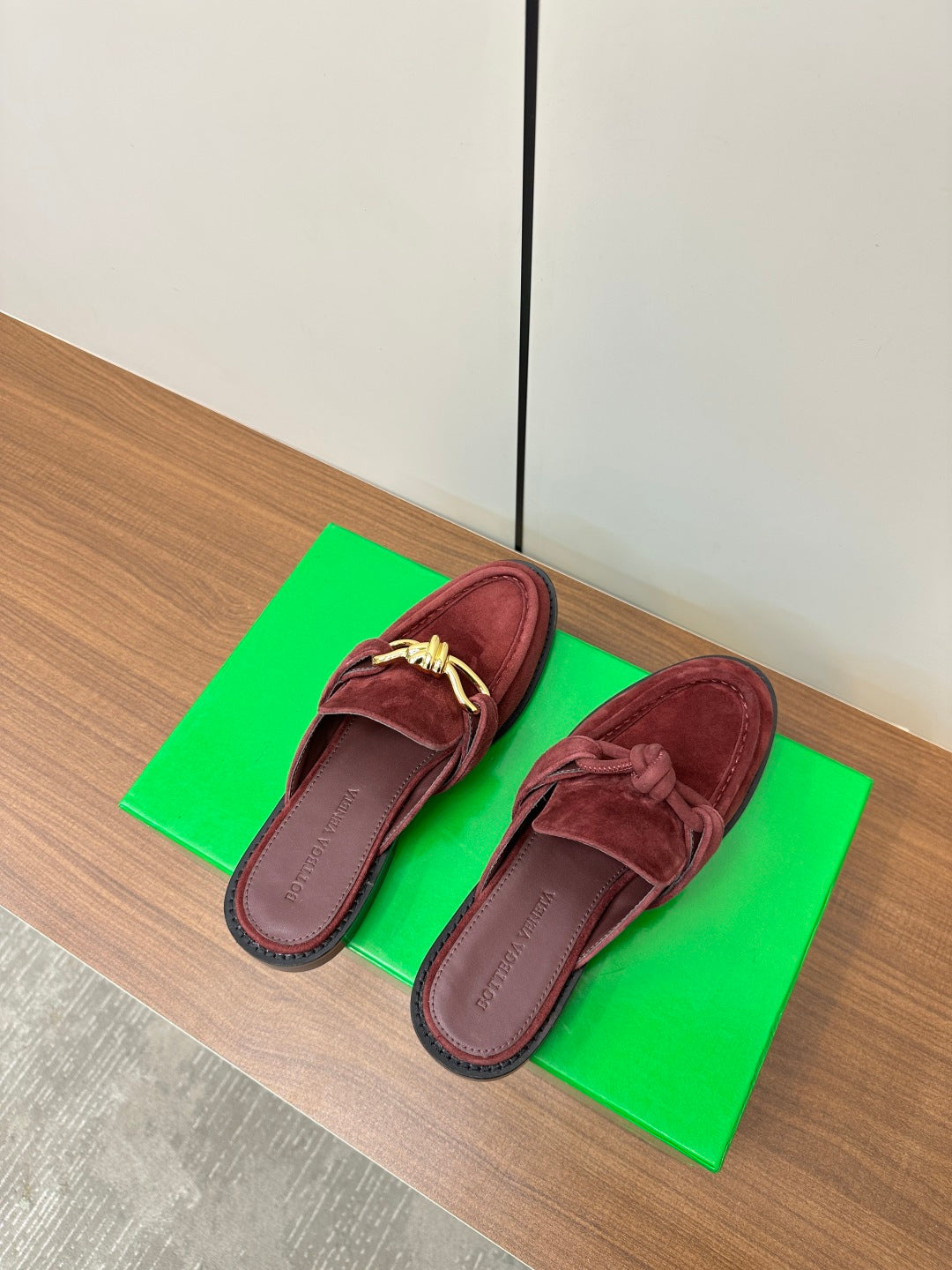 Bottega Veneta Green & Red Designer Shoes EU 35-39 - detail image 4