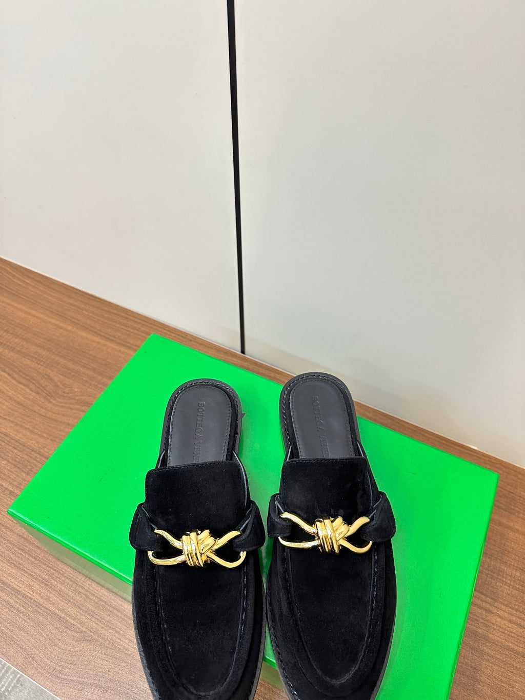 Bottega Veneta Black & Green Designer Shoes EU 35-39 Edition 16 - detail image 8
