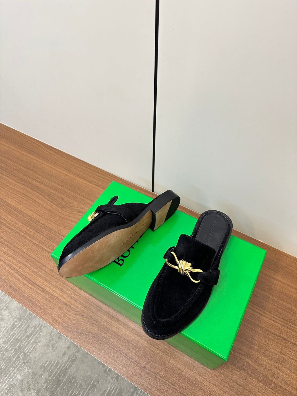 Bottega Veneta Black & Green Designer Shoes EU 35-39 Edition 16 - detail image 5