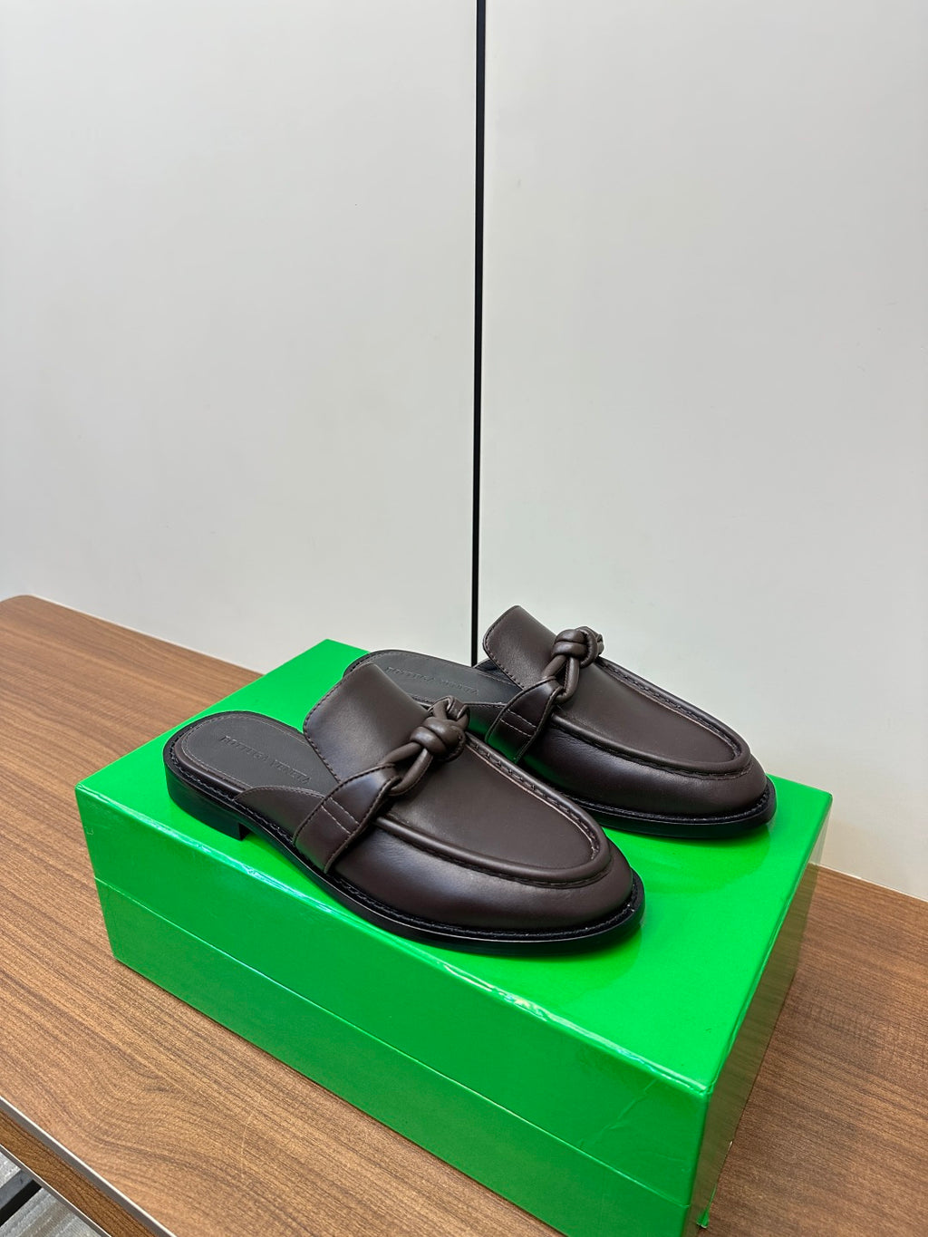 Bottega Veneta Green Slides EU 35-39 - detail image 2