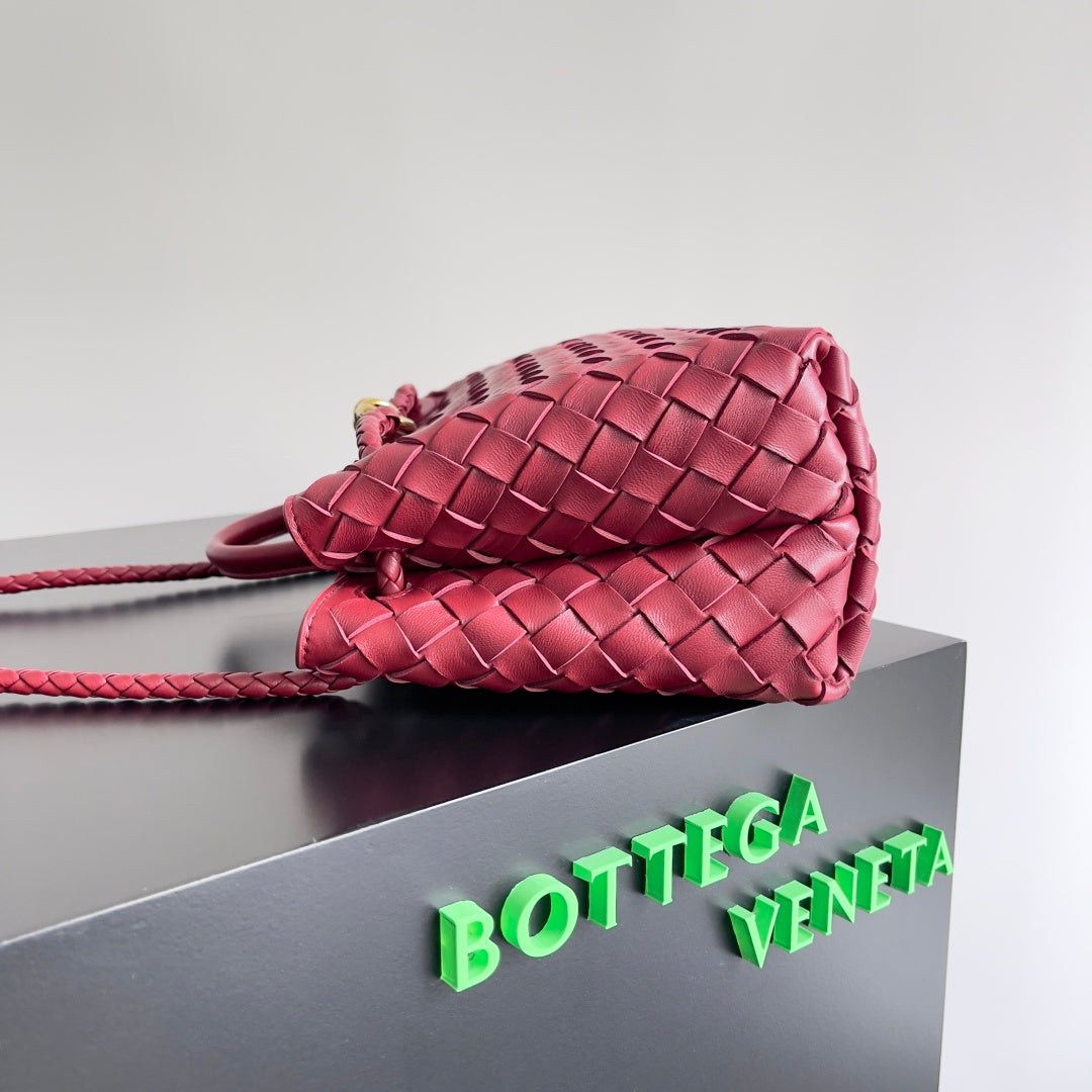 Bottega Veneta 754990 Red Designer Handbag - detail image 2