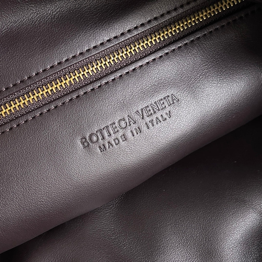 Bottega Veneta 796262 Black Designer Handbag - detail image 7