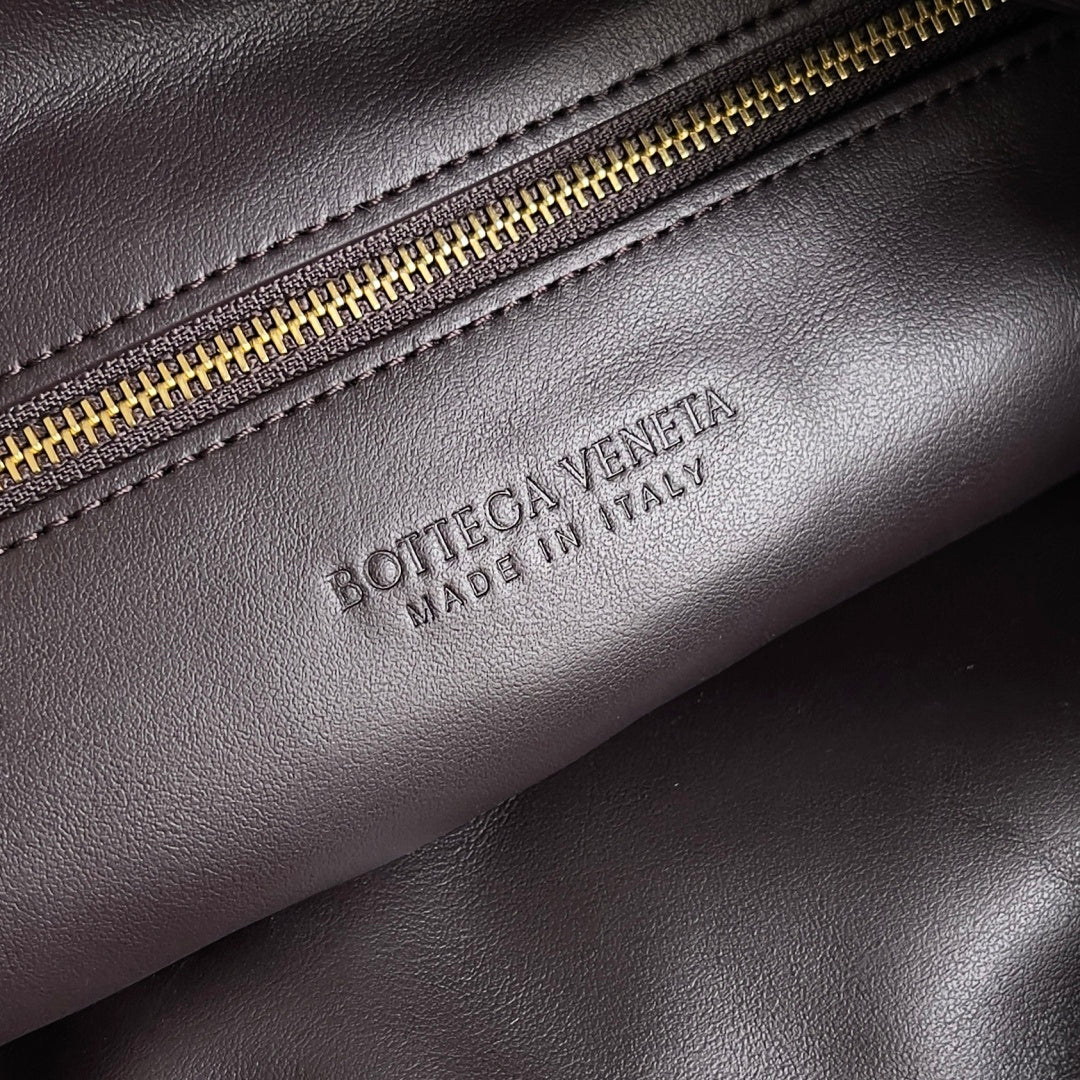 Bottega Veneta 796262 Black Designer Handbag - detail image 7