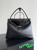 Bottega Veneta Black Designer Handbag Edition 835