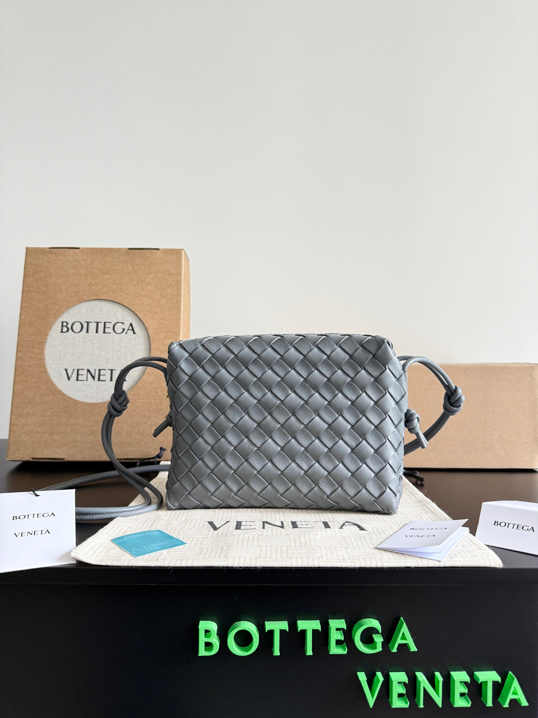 Bottega Veneta Gray & Black Designer Handbag Edition 12