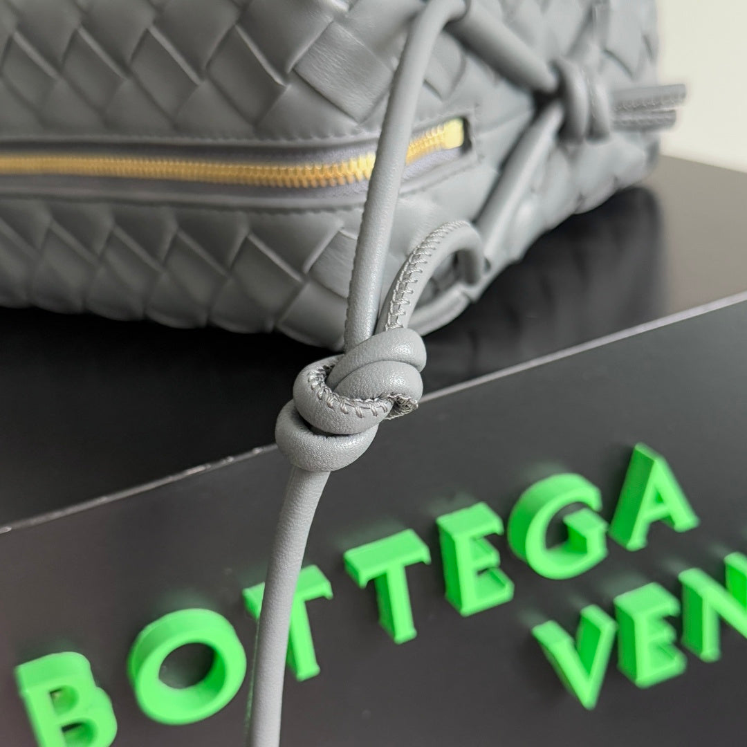 Bottega Veneta 680255 Gray Designer Handbag - detail image 6