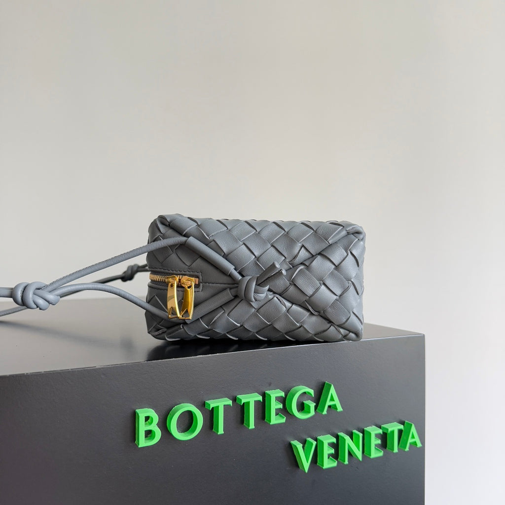 Bottega Veneta 680255 Gray Designer Handbag - detail image 2